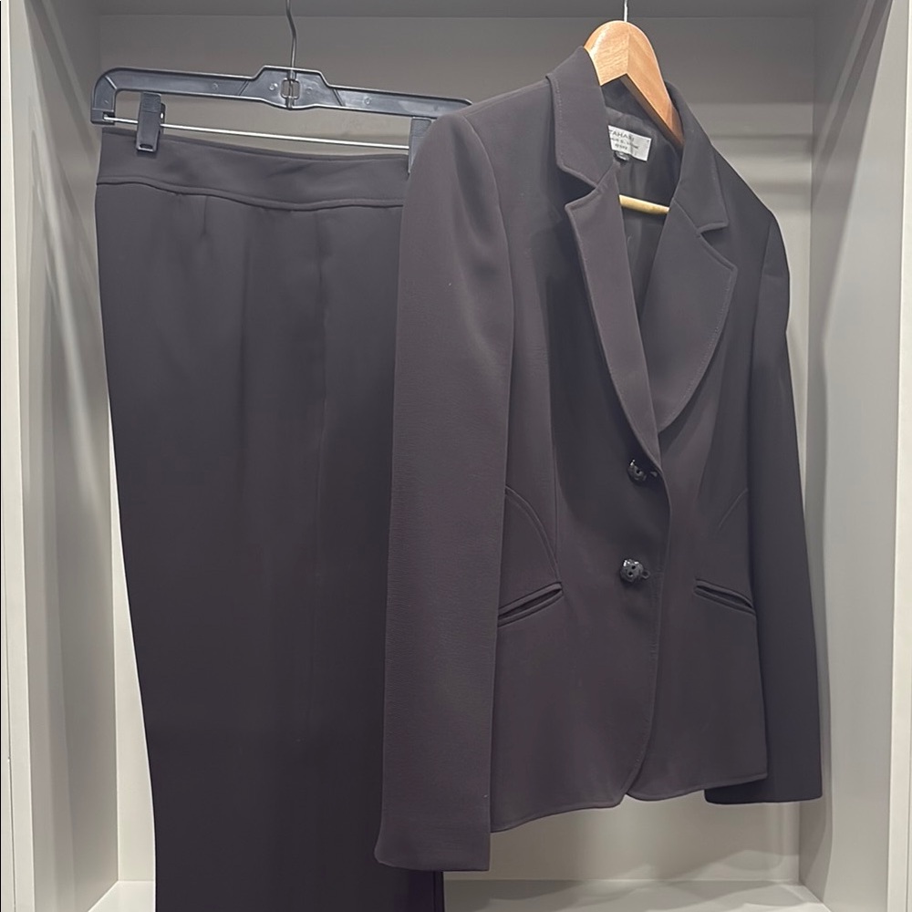 Tahari ASL Brown Pantsuit